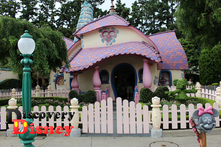 ミニーの家は5分待ちの時に行くのは間違い 30分待ちの時を狙え Discovery Disney