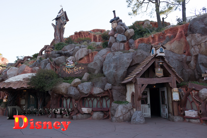 グランマ サラのキッチン ディズニーランドでオムライスならココ Discovery Disney